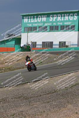 media/Apr-20-2025-AHRMA (Sun) [[393a79c373]]/Race/Group 4/Turn 4b/